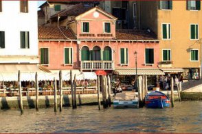 Canal hotel Venice - Itálie - Benátky