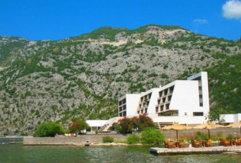 HOTEL TEUTA - Černá Hora - Boka Kotorska - Risan