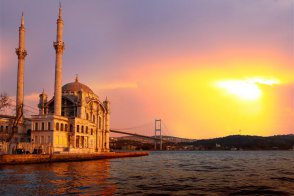 Istanbul, město mezi dvěma kontinenty - Turecko - Istanbul