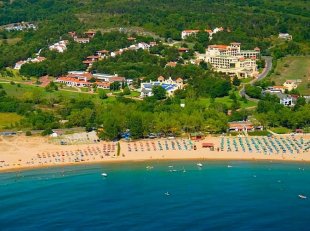 DJUNI ROYAL RESORT - HOLIDAY VILLAGE